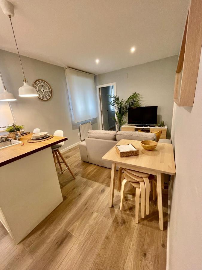 El Tercero De Laura Apartment Pontevedra Bagian luar foto